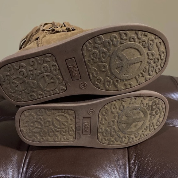 Justice for Girls Suede Boots with Fringe, Tan /Beige, Size 6 - Picture 4 of 4